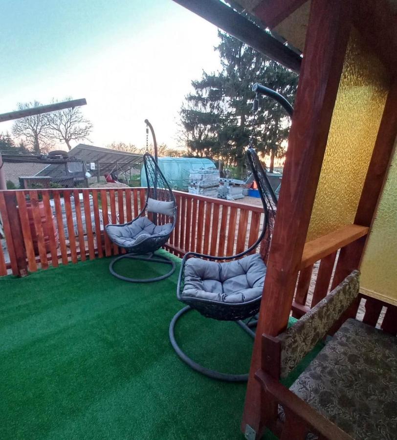 Agroturystyka U Rolnika - Apartament Nowakowo ภายนอก รูปภาพ